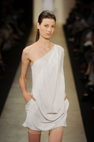 Illustration for article titled BCBG's Spring Frocks Range From The Impractical To The Boringly Safe